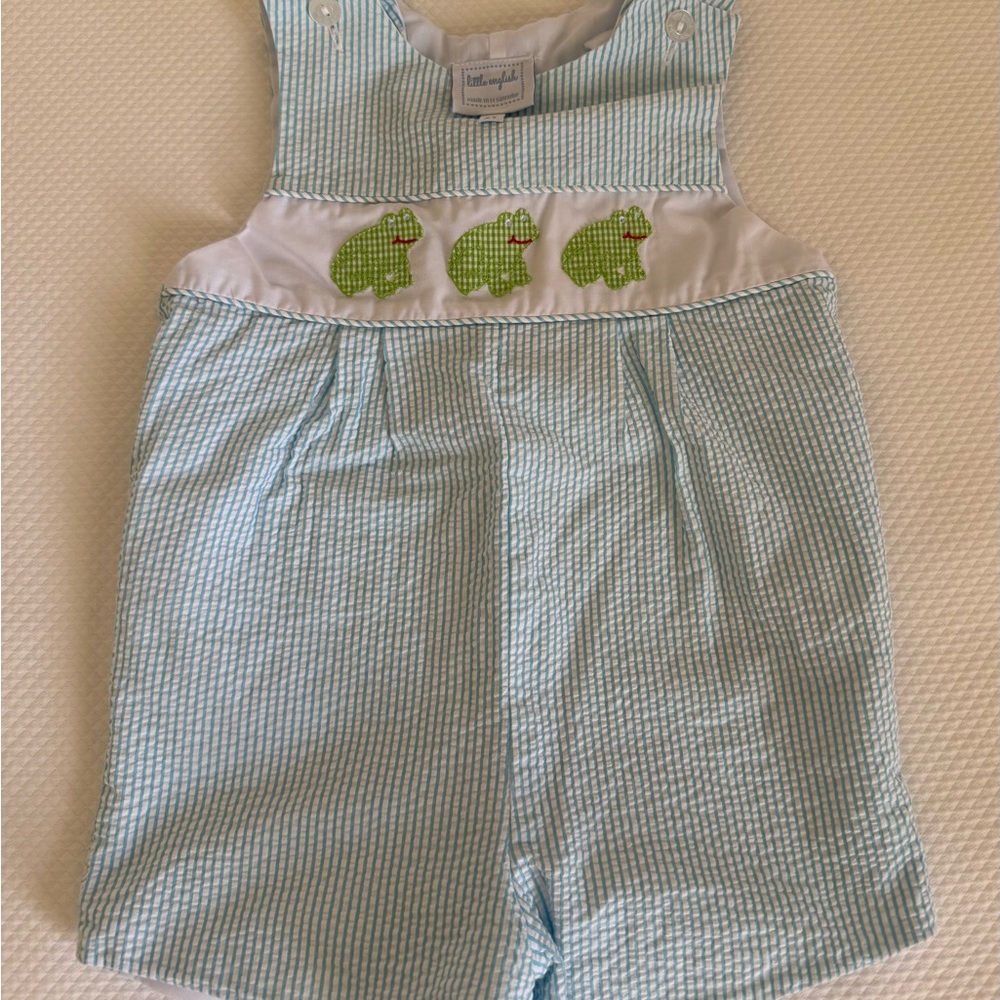 Little English 2T boys button tab blue searsucker with turtles  John John